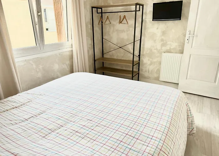 - Triangle D'or - 75m2 - 7 Personnes - Parking - Lits Faits