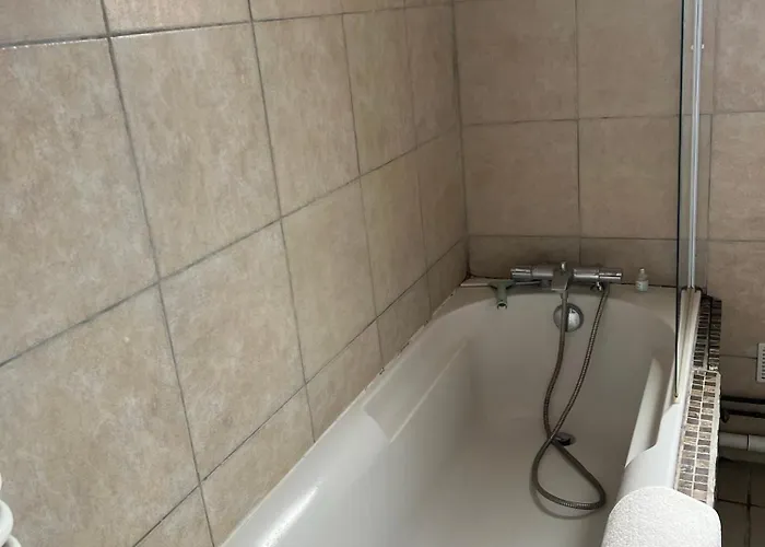 - Triangle D'or - 75m2 - 7 Personnes - Parking - Lits Faits