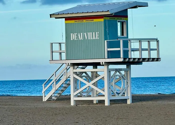 - Triangle D'or - 75m2 - 7 Personnes - Parking - Lits Faits * Deauville