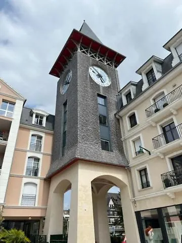 Apartament - Triangle D'or - 75m2 - 7 Personnes - Parking - Lits Faits Deauville