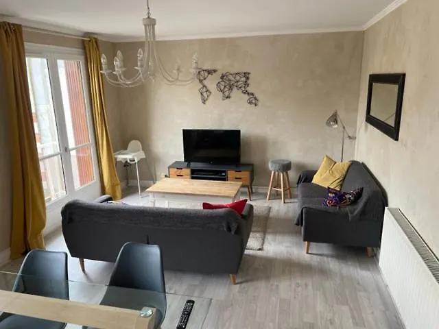 - Triangle D'or - 75m2 - 7 Personnes - Parking - Lits Faits Apartament Deauville