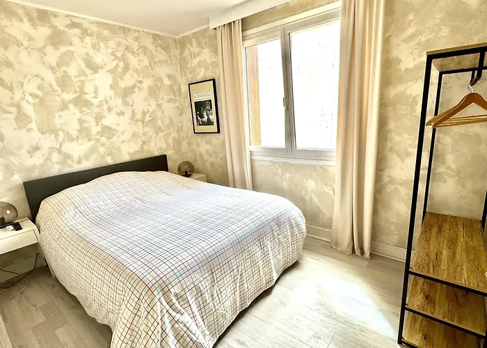 - Triangle D'or - 75m2 - 7 Personnes - Parking - Lits Faits Apartment Deauville