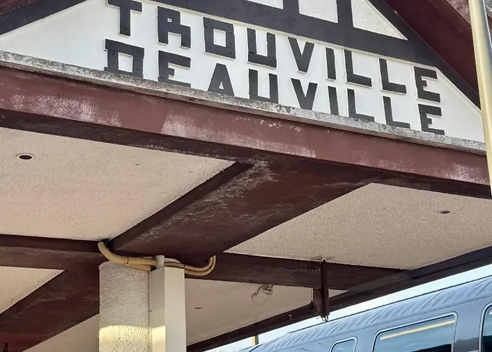 - Triangle D'or - 75m2 - 7 Personnes - Parking - Lits Faits Deauville